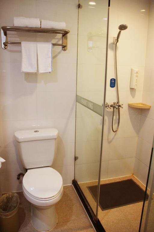 Hanting Express Shanghai Jinqiao Middle Yanggao Road Room photo