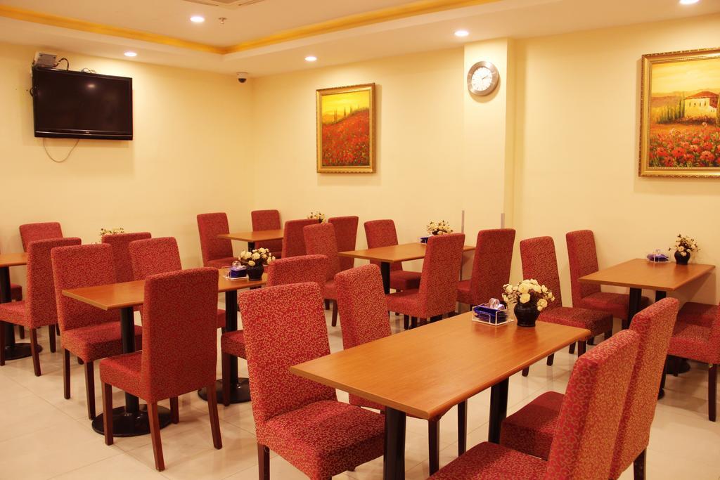Hanting Express Shanghai Jinqiao Middle Yanggao Road Exterior photo